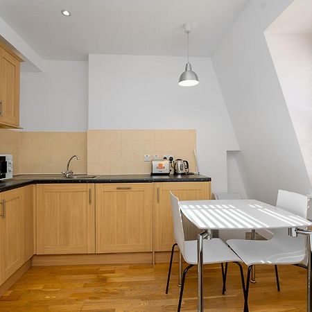 דירות Modern 1 Bed Flat In Holborn, London For Up To 2 People - With Free Wifi מראה חיצוני תמונה